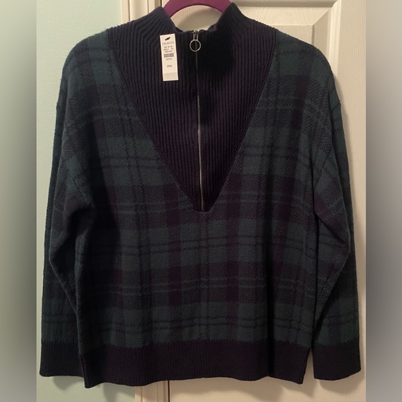 Talbots Sweaters - Talbots Zip Collar Sweater  Black Watch Plaid  NWT  PM